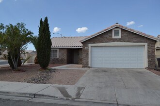 422 Mindoro Ave in North Las Vegas, NV - Building Photo - Building Photo