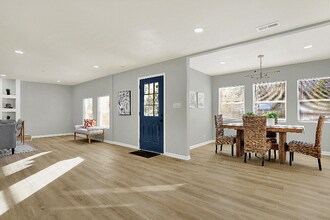 8810 Beechwood Ave in Indianapolis, IN - Building Photo - Building Photo
