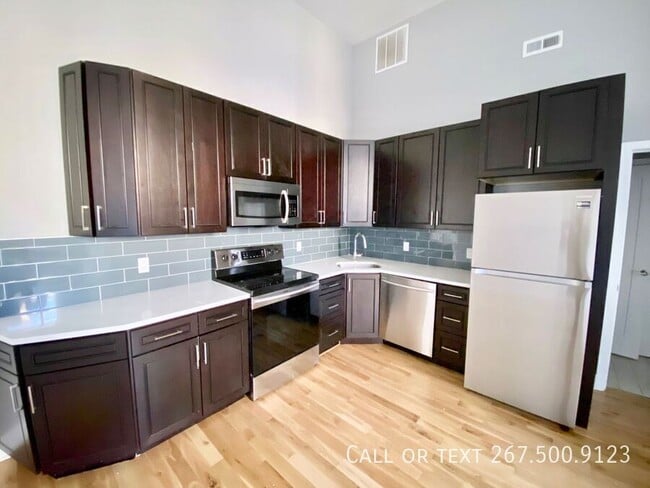 property at 1523 W Girard Ave