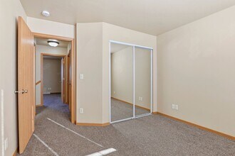 912 Hartzheim Dr in Appleton, WI - Building Photo - Building Photo