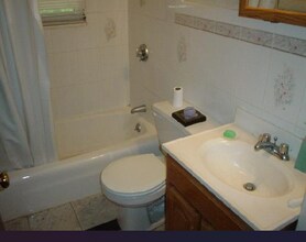 59 Linden St, Unit 1 in Boston, MA - Building Photo - Building Photo