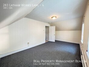 283 Latham Works Ln in Hartford, VT - Building Photo - Building Photo
