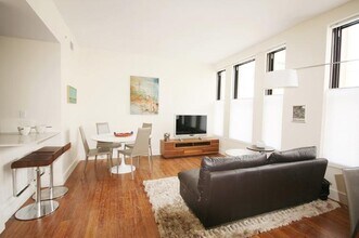 8 Winter St, Unit 701 in Boston, MA - Building Photo - Building Photo