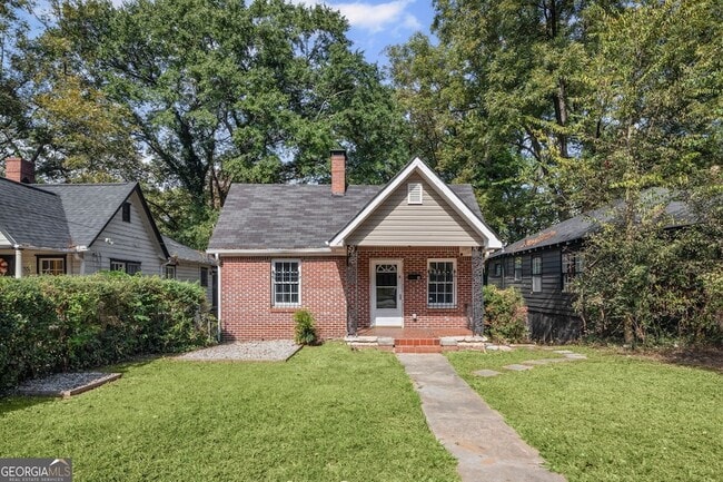 1005 Westmoor Dr NW, Unit A in Atlanta, GA - Foto de edificio - Building Photo