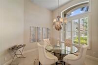 7921 Tiger Lily Dr in Naples, FL - Foto de edificio - Building Photo