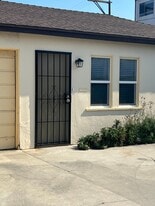 4237 S Centinela Ave, Unit 4237 half in Los Angeles, CA - Building Photo