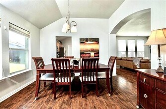 5809 Stephen Ct in Garland, TX - Building Photo - Building Photo