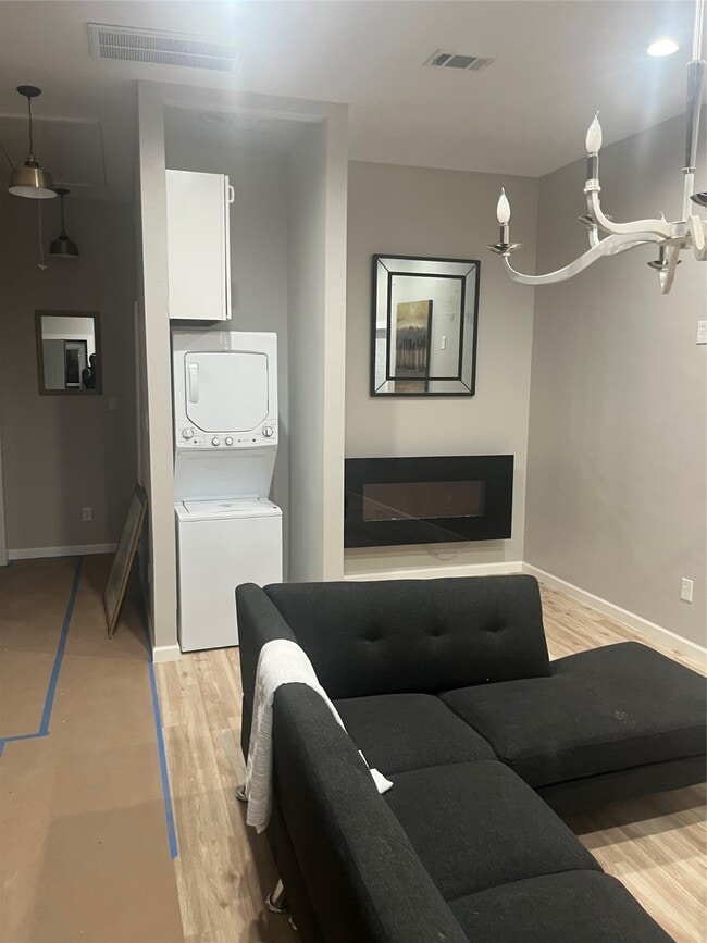 property at 3209 Ennis St