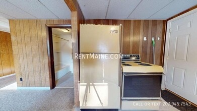 282 Main St, Unit 6 in Waterville, ME - Building Photo - Building Photo