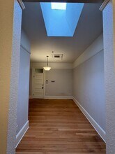 524 E Main St in Cottage Grove, OR - Building Photo - Building Photo