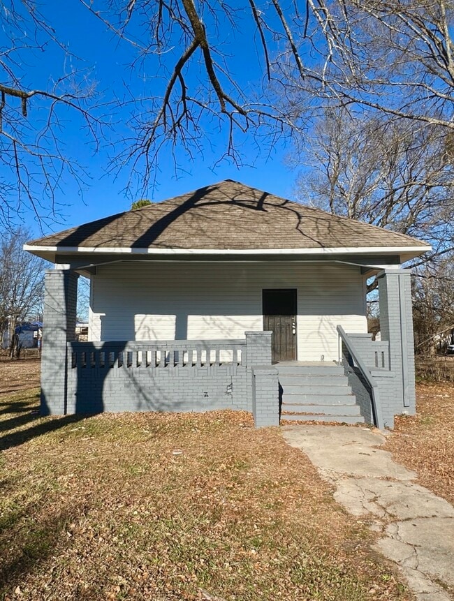 property at 6820 Division Ave