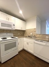 112 E Central Ave, Unit #D in Belton, TX - Building Photo - Building Photo