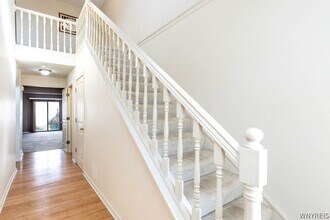 319 King Peterson Rd in Buffalo, NY - Building Photo - Building Photo