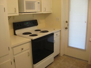 309 Parkdale Dr in Venice, FL - Building Photo - Building Photo