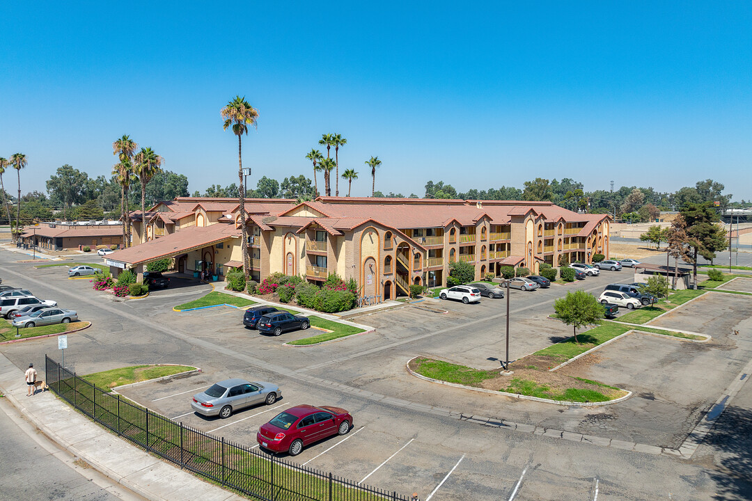 Rio Mirada Villas in Bakersfield, CA - Foto de edificio