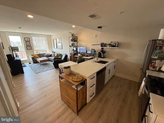 property at 1805 N Howard St