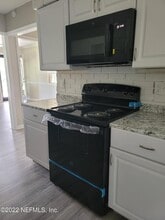 6442 Ballejo Ct N in Jacksonville, FL - Building Photo - Building Photo