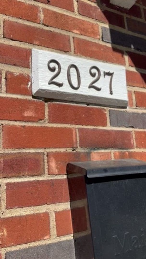 2027 Benjamin St in Nashville, TN - Building Photo - Building Photo