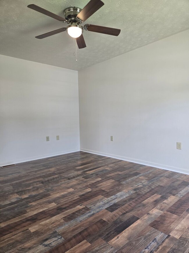 459 Darley Creek in Mount Sterling, KY - Building Photo - Building Photo