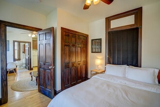 1253 Williamson St in Madison, WI - Building Photo - Building Photo