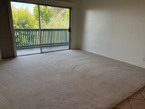 424 N Bellflower Blvd in Long Beach, CA - Building Photo - Building Photo