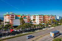 The Beach Cottages in Indian Shores, FL - Building Photo - Building Photo