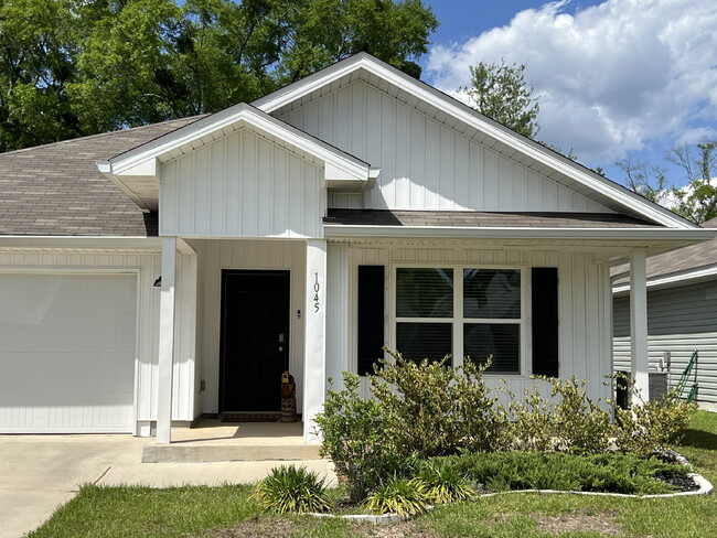 property at 1045 Lovebird Ct