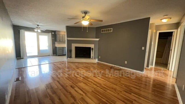 8012 NW 79th Terrace in Kansas City, MO - Building Photo - Building Photo