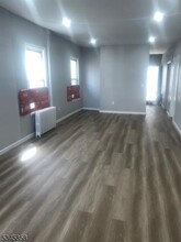 452 21st Ave in Paterson, NJ - Building Photo - Building Photo