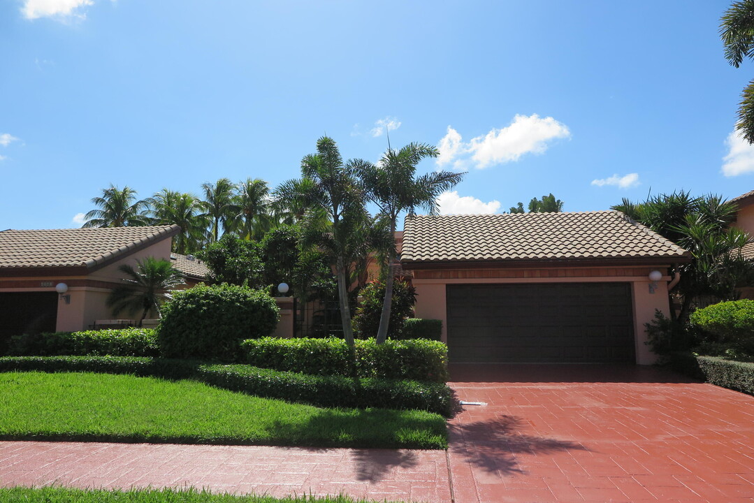 6540 Via Rosa in Boca Raton, FL - Building Photo