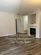 3235 S Walden Ct, Unit L in Aurora, CO - Building Photo - Building Photo