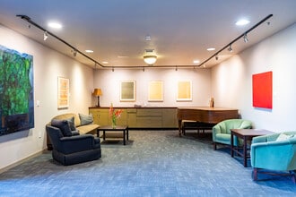 Villas at Hamilton in Novato, CA - Foto de edificio - Interior Photo