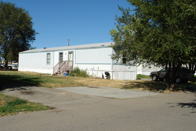 3320 Airport Rd in Nampa, ID - Building Photo - Building Photo