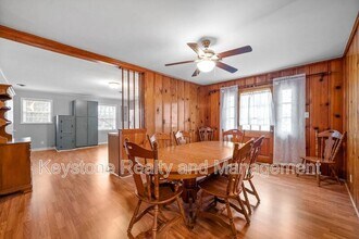 1319 Fort Campbell Blvd in Clarksville, TN - Building Photo - Building Photo