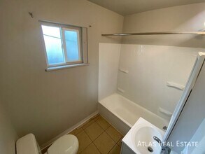 881 Egbert St in Brighton, CO - Foto de edificio - Building Photo
