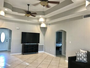 2310 Townhall Ln in Katy, TX - Building Photo - Building Photo
