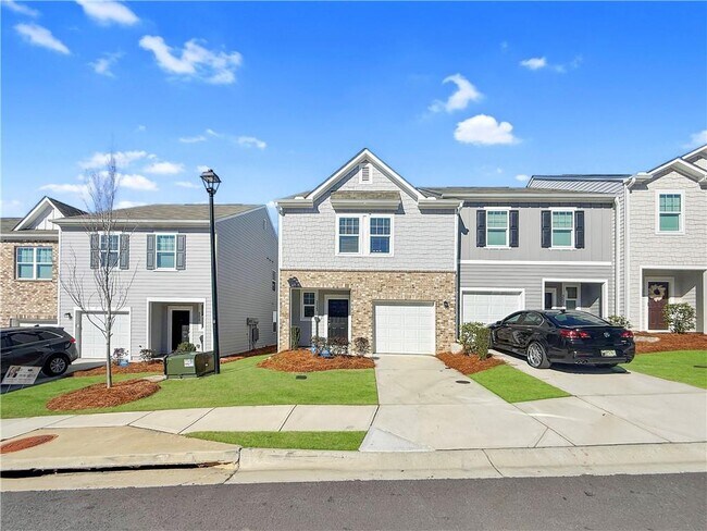 property at 3523 Condor Ct