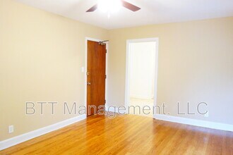 8210 Greenwood Ave in Takoma Park, MD - Building Photo - Building Photo