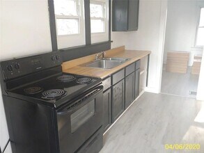 4132 Natchez Ave in Dayton, OH - Building Photo - Building Photo