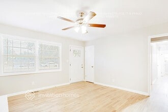 5881 Lanier Blvd NW in Norcross, GA - Building Photo - Building Photo