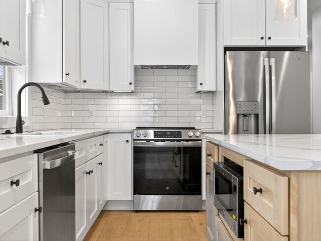 property at 3 Franklin St