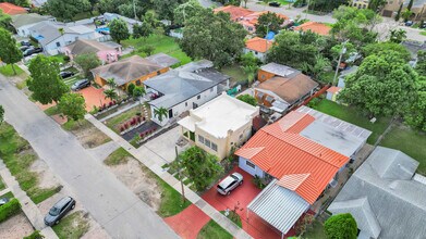 2970 SW 13th St in Miami, FL - Building Photo - Building Photo