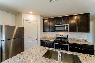 7537 W Morocco Pl in Tucson, AZ - Building Photo - Building Photo
