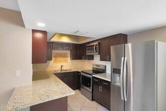 7402 E Carefree Dr in Carefree, AZ - Building Photo - Building Photo