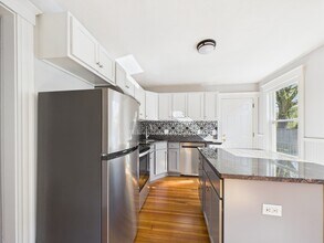 6 Hancock St in Salem, MA - Building Photo - Building Photo