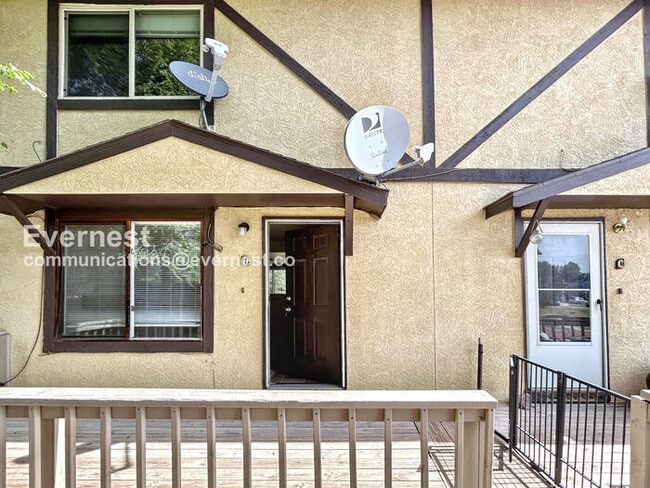 1985 Mineola Ct in Colorado Springs, CO - Building Photo - Building Photo