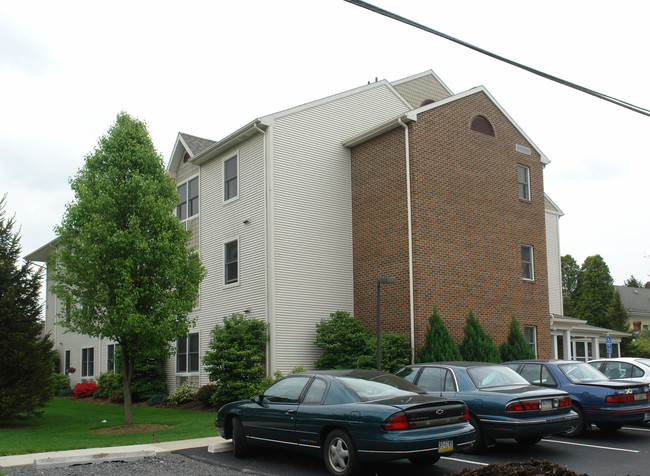 Market Street Manor in Selinsgrove, PA - Building Photo - Building Photo