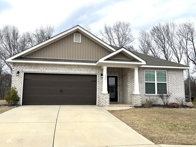 property at 154 Fernhill Dr NW