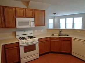 6913 S Goshawk Dr in Tucson, AZ - Building Photo - Building Photo