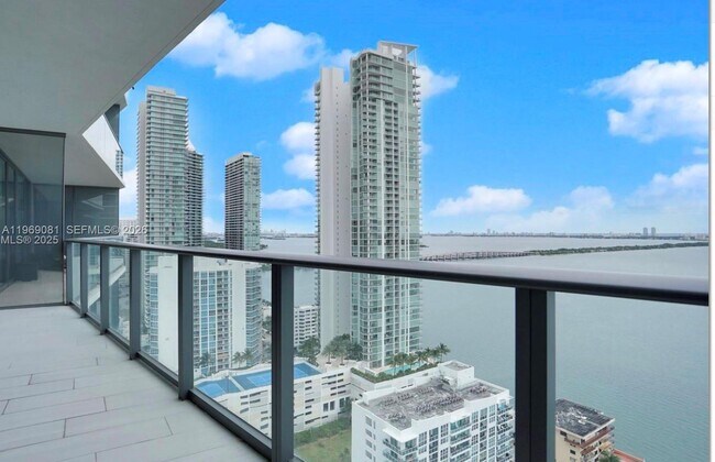 property at 460 NE 28th St